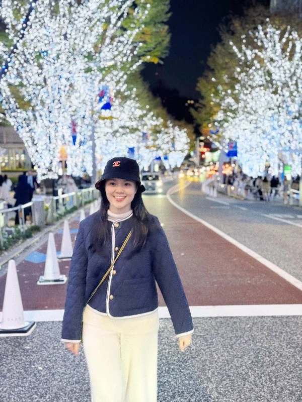 Quynh Anh Transforms Style with Elegant Princess Outfits