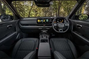 Kia Seltos 2027 Hybrid: Enhanced Fuel Efficiency and Modern Design Set for Late Release - image 1