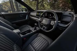 Kia Seltos 2027 Hybrid: Enhanced Fuel Efficiency and Modern Design Set for Late Release - image 2