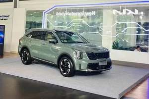 A Closer Look at the 2026 Kia Sorento Hybrid in Vietnam: Features and Pricing - image 0