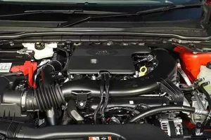 New Ford Mondeo Sport Launched: Exceptional Fuel Efficiency of 4.6L/100 km and Sleek Modern Design - image 12