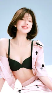 Exquisite Zhao Lusi (Rosy Zhao) AI Art Lookbook: Captivating Fashion Visuals and Aesthetic Photography of the Renowned Chinese Star - image 4