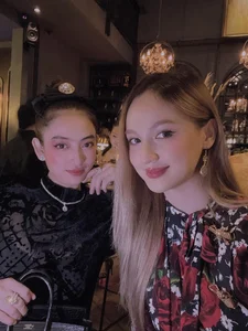 Ageless Beauty: Dong Nai's Wealthy U50 Woman Stuns with Youthful Look - image 2