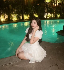 Hạt Dẻ Poolside Birthday Celebration Gallery - Stunning Lifestyle Photography - image 5