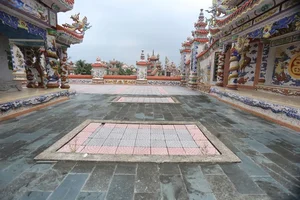 Exploring the Magnificent Tombs of An Bang: The Unique Architectural Marvels of Vietnam’s City of Ghosts - image 10