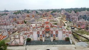 Exploring the Magnificent Tombs of An Bang: The Unique Architectural Marvels of Vietnam’s City of Ghosts - image 7
