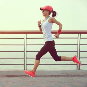 Essential Sun Protection Tips for Runners: Choosing the Best Sweat-Resistant Sunscreen - image 10