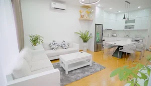 Inside the Mesmerizing All-White Apartment of Vietnam’s Famous 'Road to Mount Olympia' Host - image 5