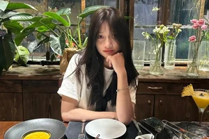 The Next Generation: Rising Hot Girl of Vietnam Football Scene Attracts Global Attention - image 7