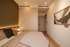 Transforming a 65 Square Meter Apartment with a Stunning Oasis-Inspired Dining Area - image 3