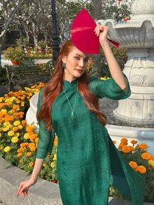 Dàn Sao Việt 'Flex' Cơ Ngơi Ngày Tết: Từ Biệt Thự Dát Vàng Đến Không Gian Truyền Thống - image 6