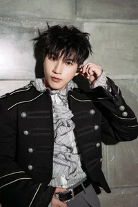 HIEUTHUHAI Net Worth: Vietnamese Rapper Hits 50 Billion VND Milestone and Buys Luxury Home - image 4