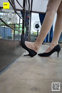 IESS Sixiangjia 142: Yongying's Soft Girl Aesthetic and Slender Leg Fashion - image 50