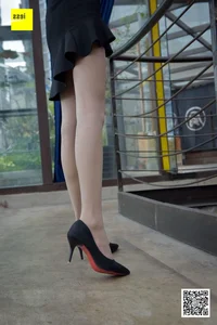 IESS Sixiangjia 142: Yongying's Soft Girl Aesthetic and Slender Leg Fashion - image 42