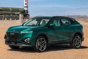Green Mobility: Hybrid Cars Take Center Stage as the Newest Trend in Vietnam's Automotive Market - image 6