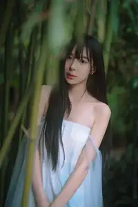 Xiao Yu: Orchid Garden Muse in YiTuYu Vol.8701 – Captivating Serenity Unveiled - image 21
