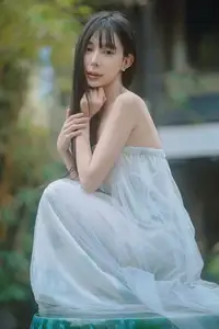 Xiao Yu: Orchid Garden Muse in YiTuYu Vol.8701 – Captivating Serenity Unveiled - image 7
