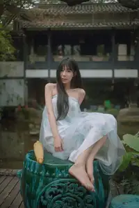 Xiao Yu: Orchid Garden Muse in YiTuYu Vol.8701 – Captivating Serenity Unveiled - image 30