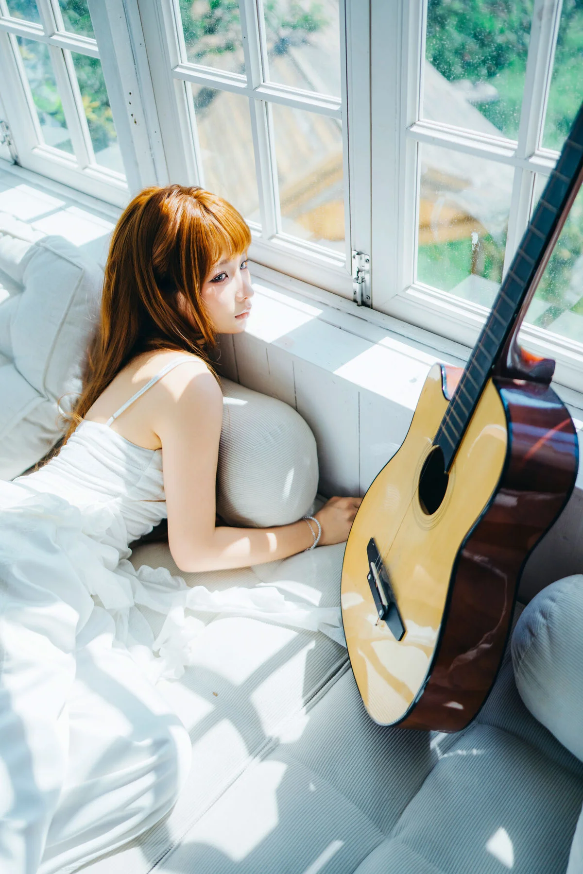 Coser Chunmomo: Elegant & Dreamy Moments with Guitar – Oct 2025 Selfie Part02