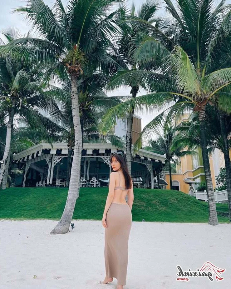 Diem My 9x: Redefining Elegance and Sensuality in Her Latest Summer Photoshoot