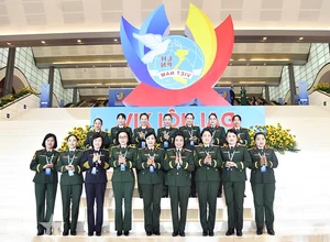 Honoring the Strength and Grace of Vietnamese Female Military Officers - image 6