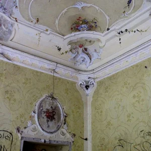 The Dark Mystery of Villa de Vecchi: Exploring Italy’s Most Haunted and Beautifully Abandoned Red Mansion - image 11