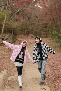 Newlyweds Puka and Gin Tuan Kiet Enjoy Romantic Honeymoon in South Korea - image 9