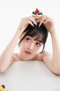 Captivating Visuals: Bo Luo Bao in YiTuYu Art Language Vol.7930 - image 1