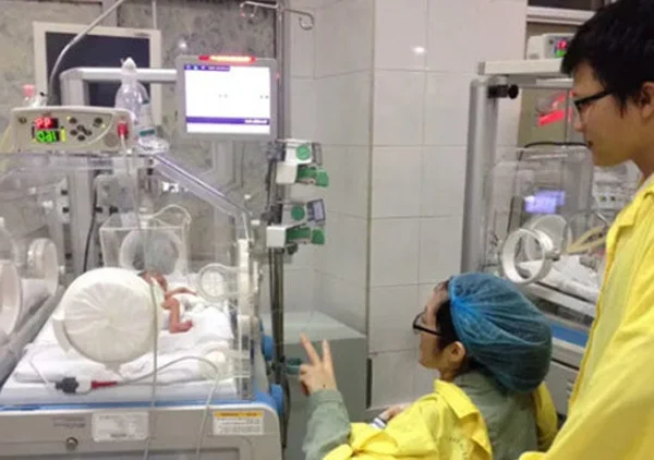 The Heroic Journey of Lieutenant Đậu Thị Huyền Trâm: A Story of Maternal Love