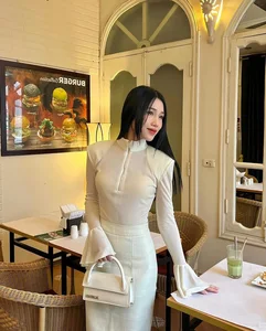 Meet Dieu Thuy: The Breakout Star and Ca Tru Singer in Dao Pho Va Piano - image 7