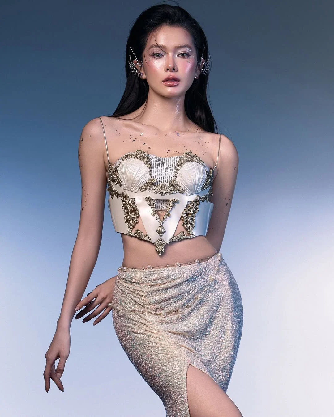 Influencer Do Yen Dan Captivates in Enchanting Mermaid-Inspired Photoshoot