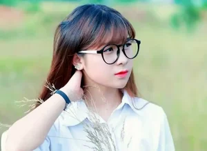 Breathtaking 4K Beautiful Girls with Glasses: Premium 2026 Portrait Gallery - image 8
