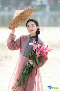 Timeless Elegance: Discovering the Soul of Hanoi Through the Grace of Ao Dai - image 4