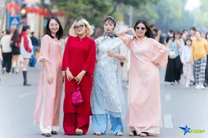 Timeless Elegance: Discovering the Soul of Hanoi Through the Grace of Ao Dai - image 2