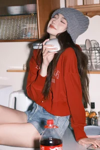 Captivating Portraits in YiTuYu Art Language Vol.6961 with Xiao Dai Tong Xue - image 2