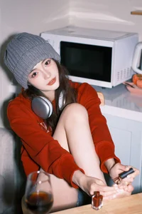 Captivating Portraits in YiTuYu Art Language Vol.6961 with Xiao Dai Tong Xue - image 25