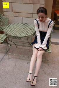 Chic Denim and Silk Style: Jingjing in IESS SiXiangJia 211 Series - image 73