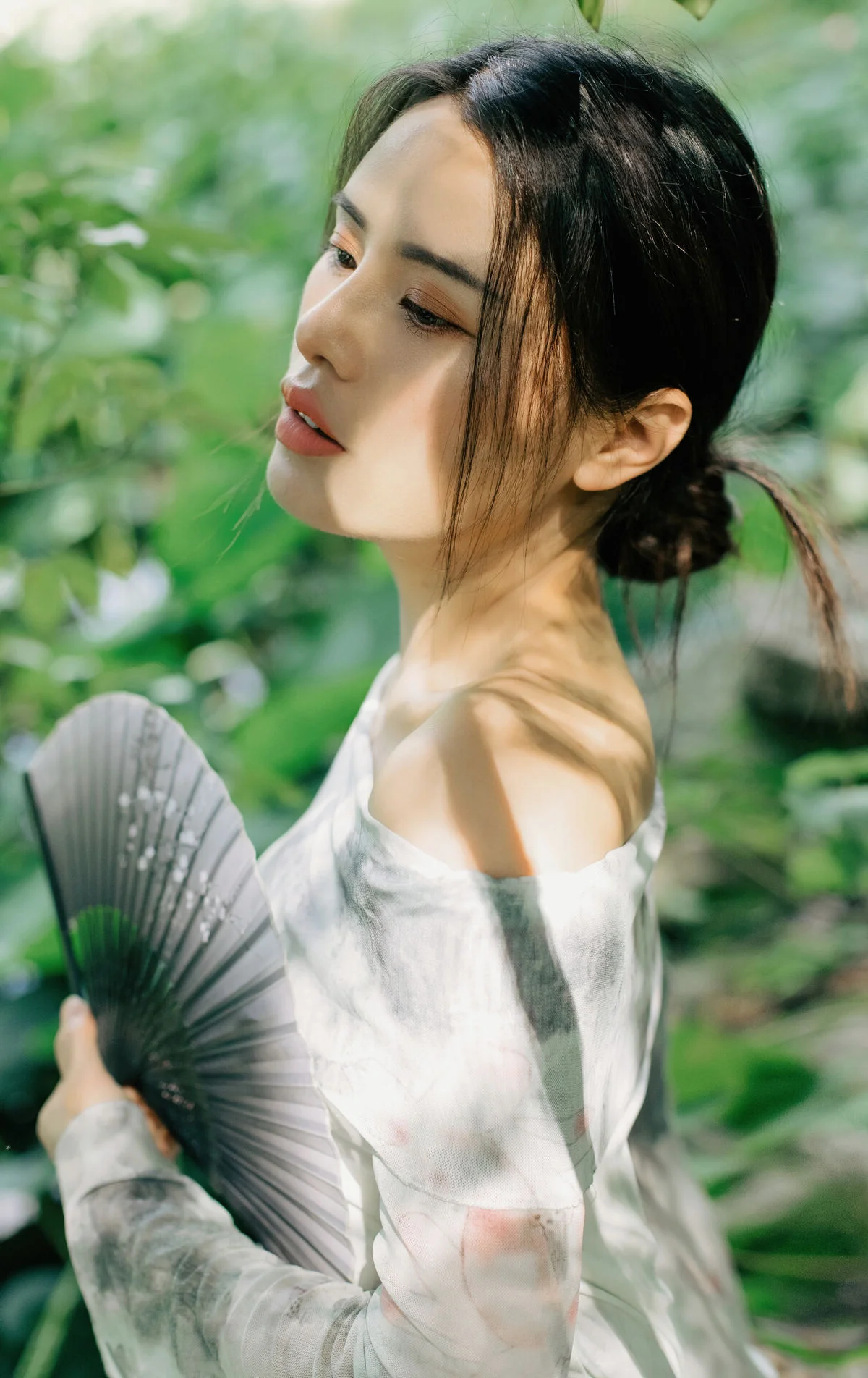 YiTuYu Art Language Vol.7509: The Captivating Beauty of An Ni