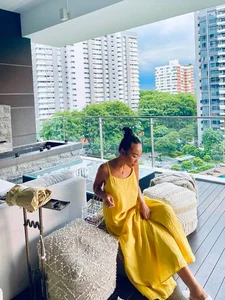 Inside Doan Trang's Singapore Life: Million-Dollar Kitchen and Rare Luxury Wardrobe - image 4