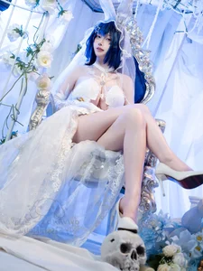 Stunning New Jersey Azur Lane Cosplay by Yi Se Yu: A Futuristic Visual Masterpiece - image 0