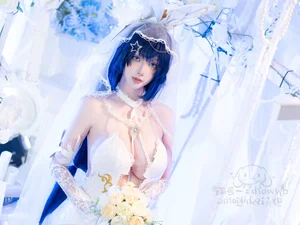 Stunning New Jersey Azur Lane Cosplay by Yi Se Yu: A Futuristic Visual Masterpiece - image 18