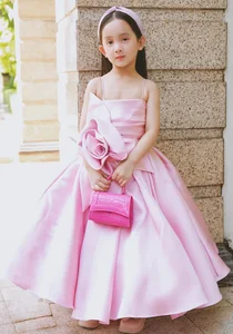 Designer Do Manh Cuong Daughter Shines in Six Hour Fashion Photoshoot - image 4