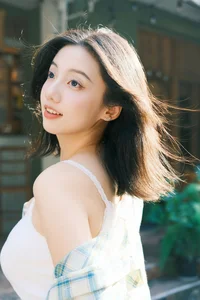 YiTuYu Art Language Vol.10183 Chao Ku Xiao Wang Zi: 15 Exclusive Artistic Portraits - image 3