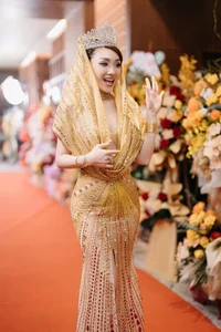 Former Beauty Queen and Single Mother Pauses Hanoi Sandwich Business: The Story Behind the Hiatus - image 0