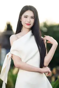 Irresistible Charm of a Miss World Vietnam 2025 Contestant's Youthful Purity - image 11