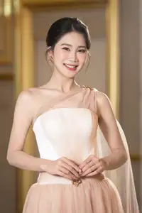 Irresistible Charm of a Miss World Vietnam 2025 Contestant's Youthful Purity - image 8