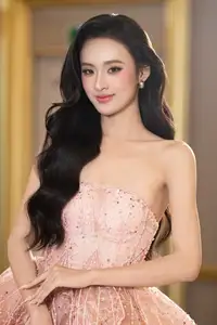 Irresistible Charm of a Miss World Vietnam 2025 Contestant's Youthful Purity - image 14