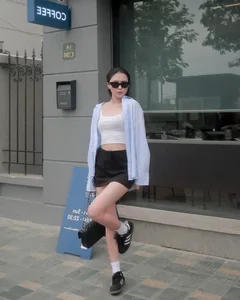 The Beauty of Tuyen Quang: Meet the Top WAG of Vietnamese Football - image 1