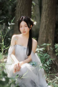 YiTuYu Art Language Vol.9670: A Stunning 35-Photo Gallery of ypndsjzd - image 1