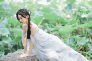 YiTuYu Art Language Vol.9670: A Stunning 35-Photo Gallery of ypndsjzd - image 24